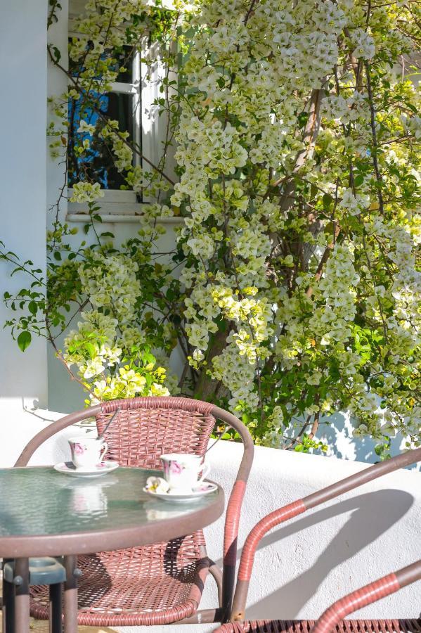 Dahlia Apartments And Studios Алики Экстерьер фото