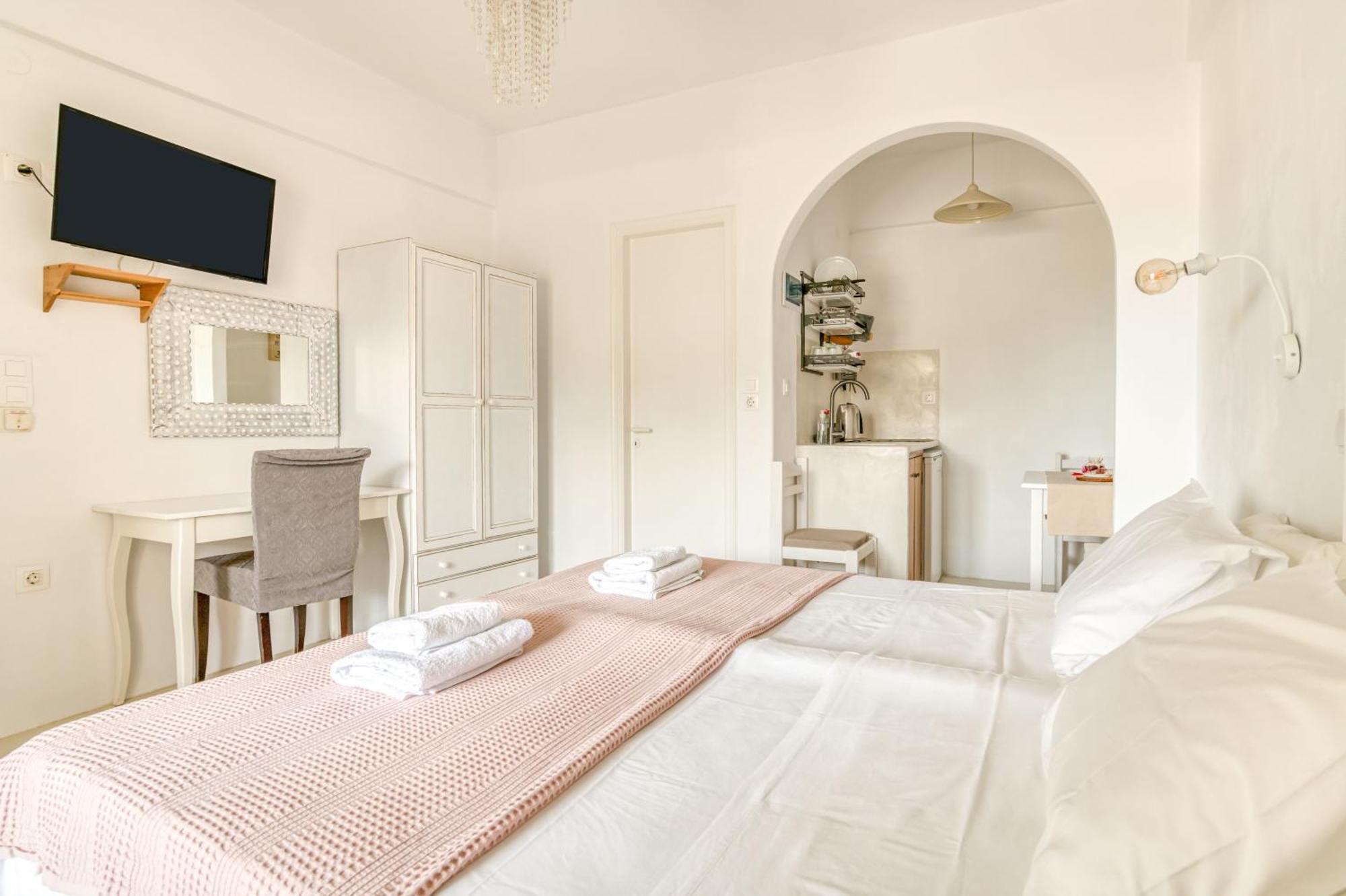 Dahlia Apartments And Studios Алики Экстерьер фото